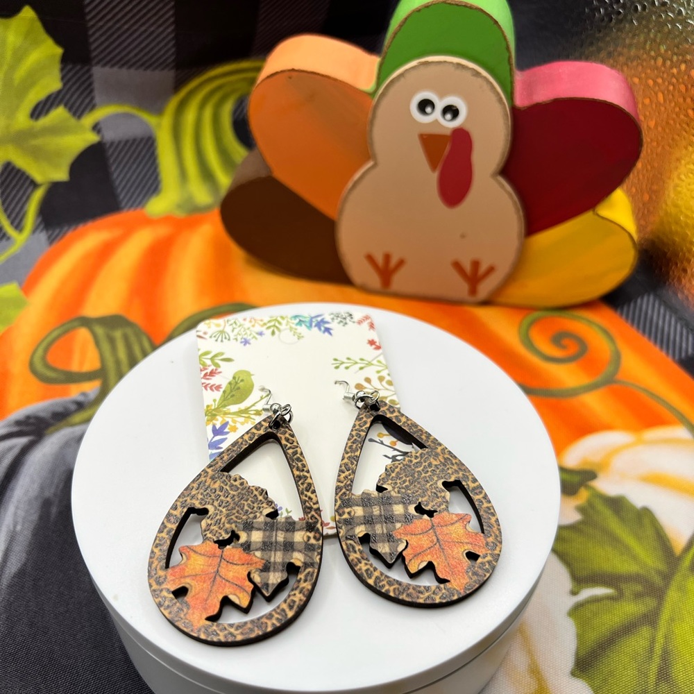 Wooden Maple Leaf Earrings W/ Leopard‎ Print NEW